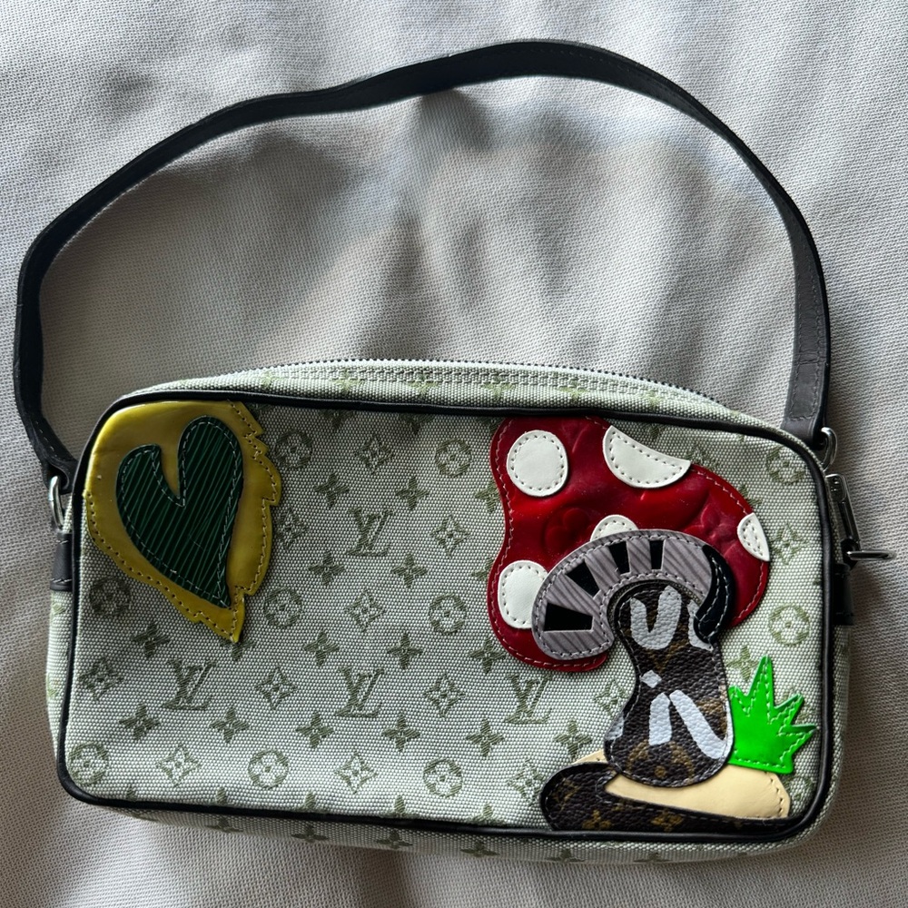 LOUIS VUITTON Mini Monogram Conte de Fees Mushroom Pochette